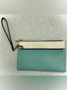KATE SPADE NEW YORK STACI MEDIUM DOUBLE ZIP WRISTLET